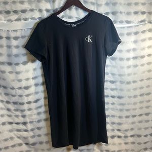 Calvin Klein CK Tee shirt night gown short sleeve black Large
